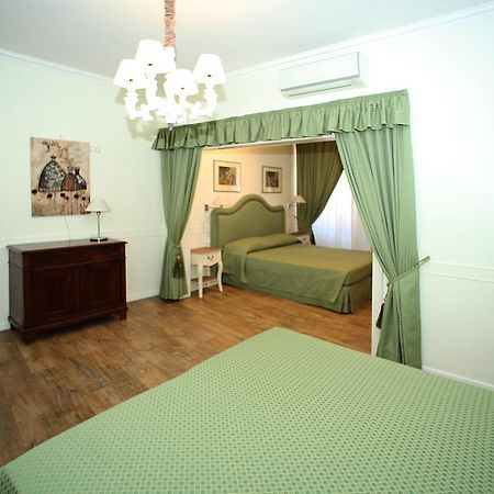 Residenza Ponte Sant'Angelo Hotel Rome Exterior photo