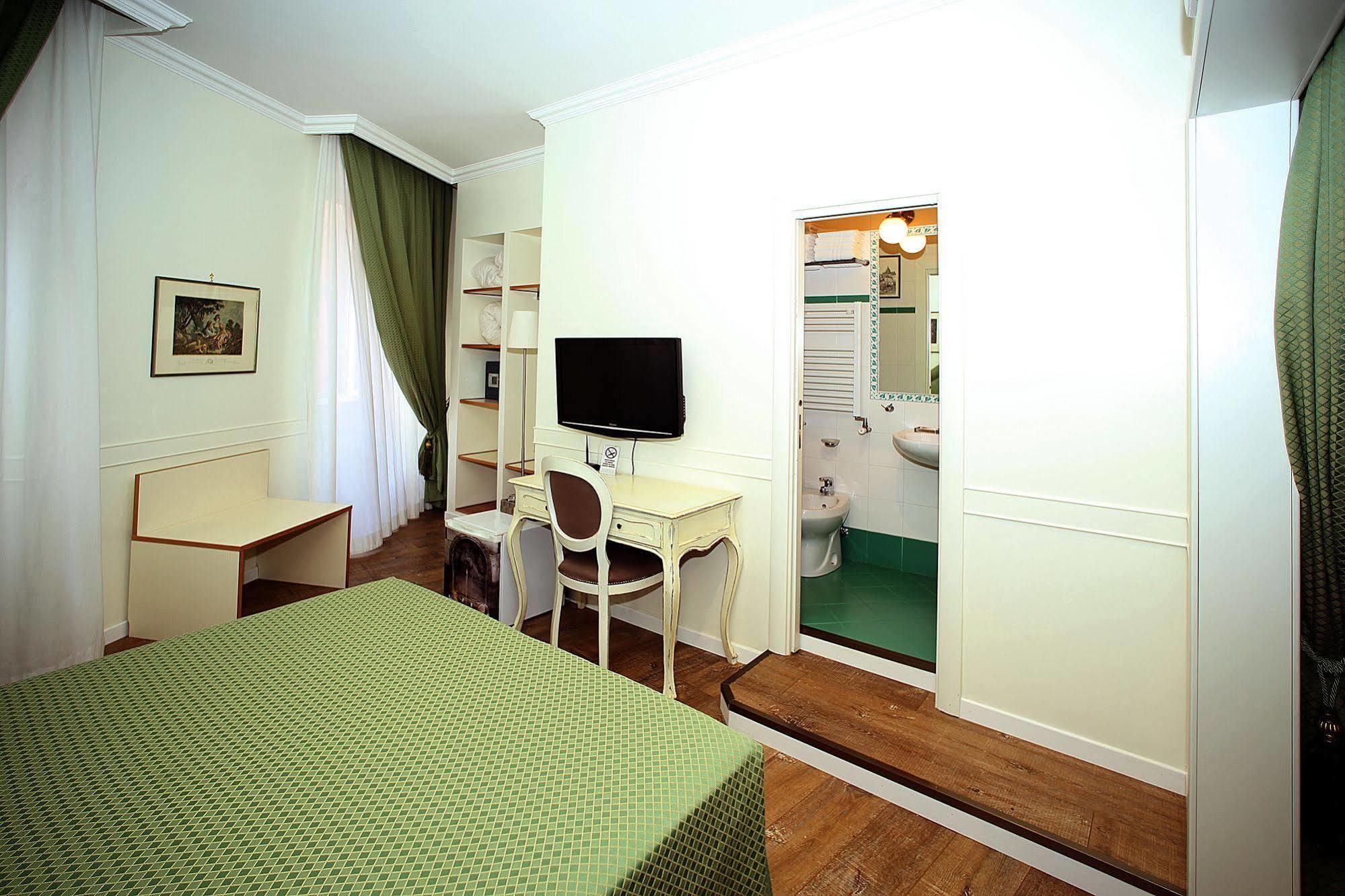 Residenza Ponte Sant'Angelo Hotel Rome Exterior photo